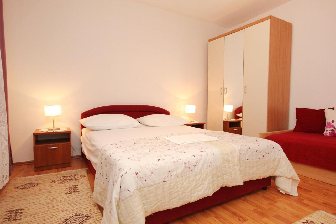 Apartments And Rooms With Parking Space Makarska - 6767 Buitenkant foto